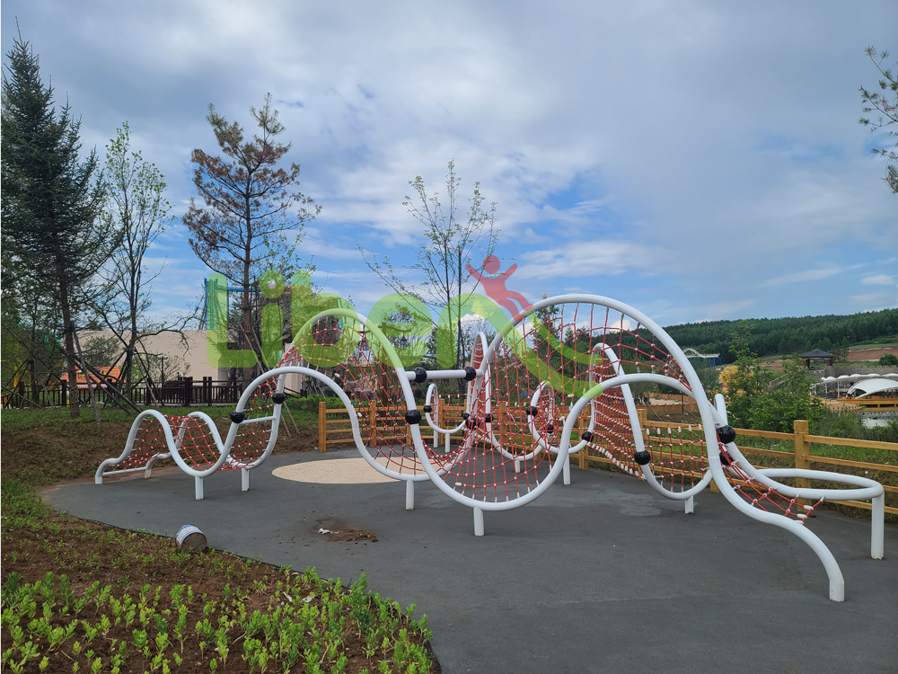 公園游樂場設(shè)備 公園游樂場設(shè)備